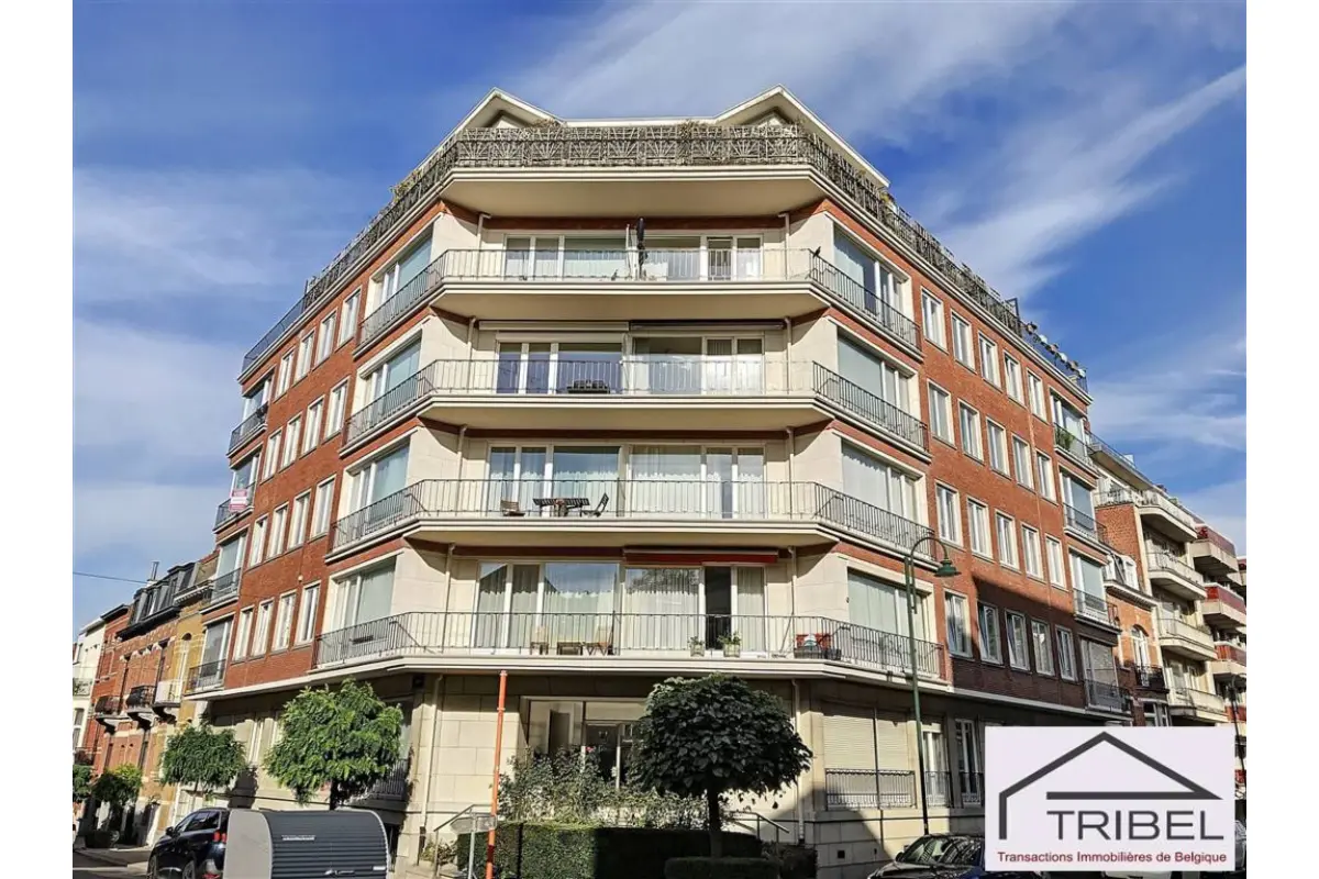 Appartement à  à Uccle 1180 750.00€ 1 chambres 50.00m² - annonce 653467