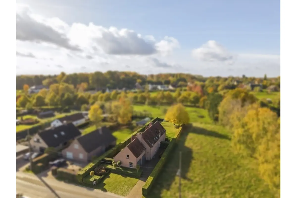 Villa te  koop in Heule 8501 725000.00€ 4 slaapkamers 304.00m² - Zoekertje 653485