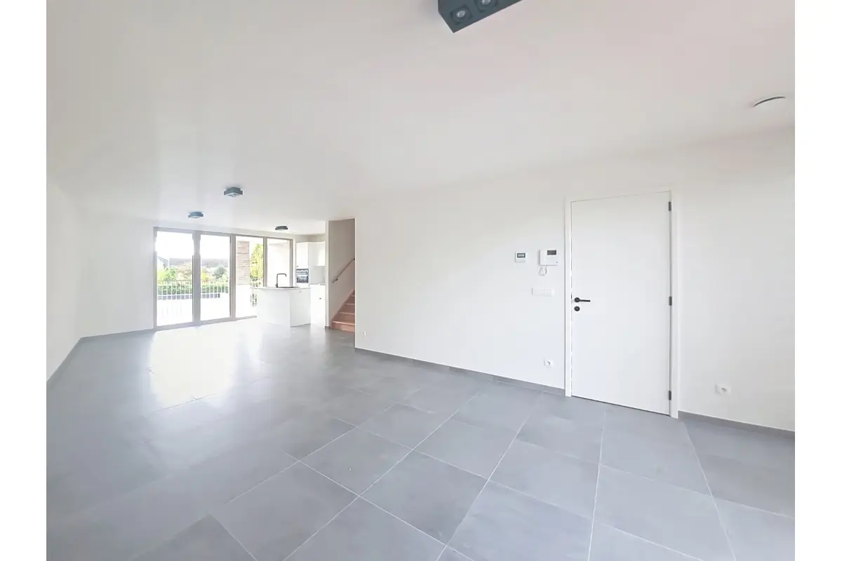 Duplex te  huur in Wezembeek-Oppem 1970 1650.00€ 3 slaapkamers m² - Zoekertje 654225