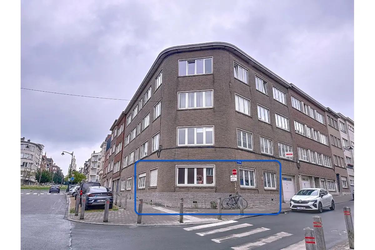 Appartement te  koop in Ukkel 1180 299000.00€ 2 slaapkamers 80.00m² - Zoekertje 653797