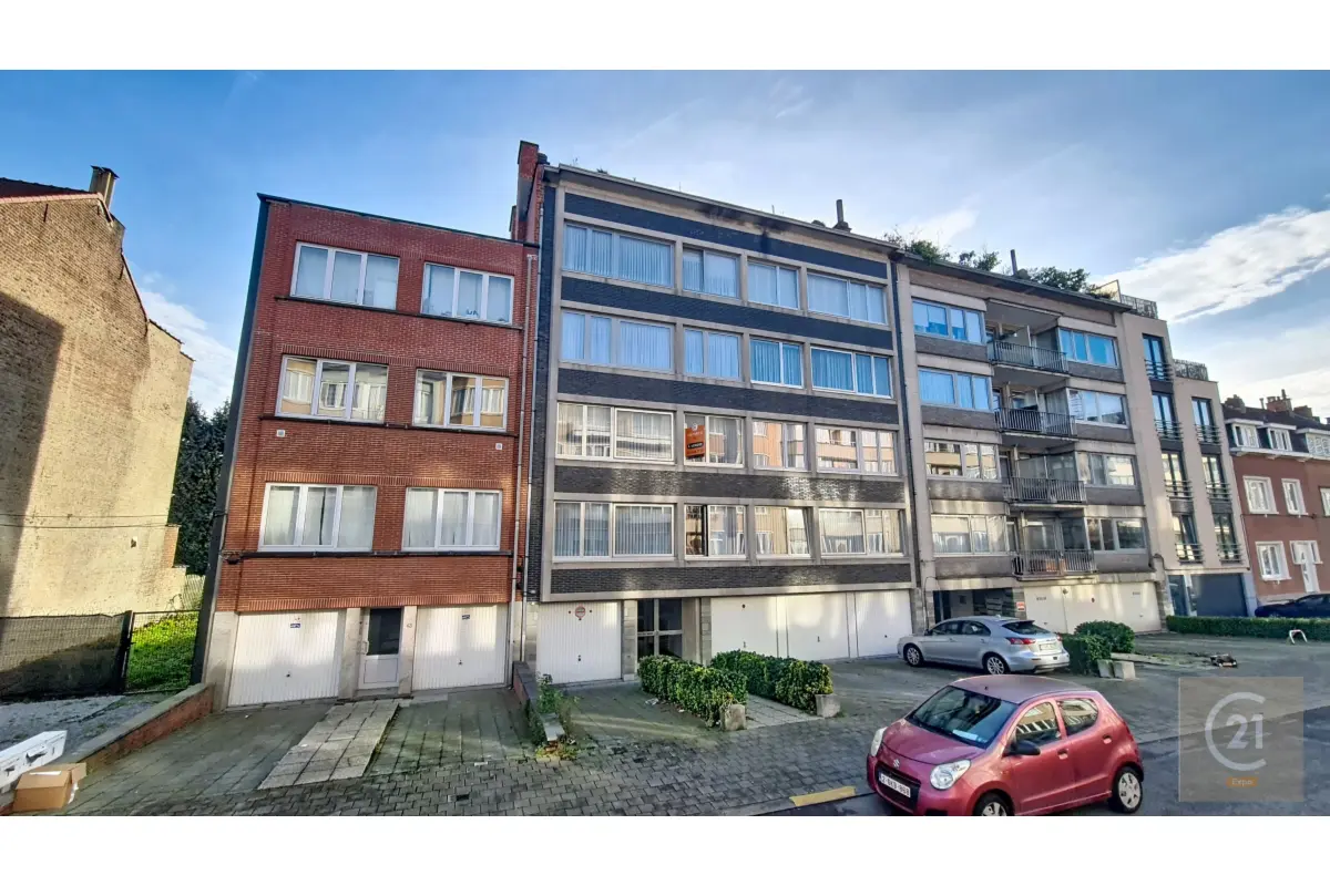 Appartement te  koop in Laken 1020 289000.00€ 3 slaapkamers 100.00m² - Zoekertje 654110