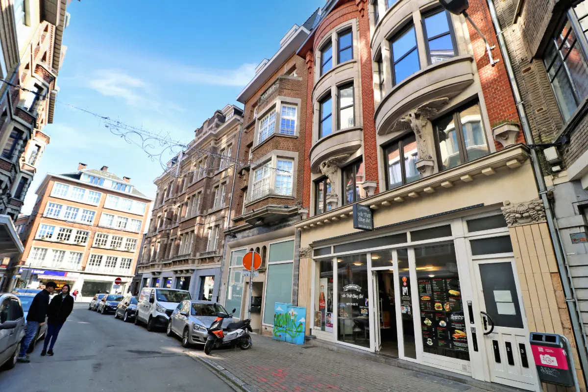 Huis te  huur in Namen 5000 950.00€  slaapkamers 54.00m² - Zoekertje 654150