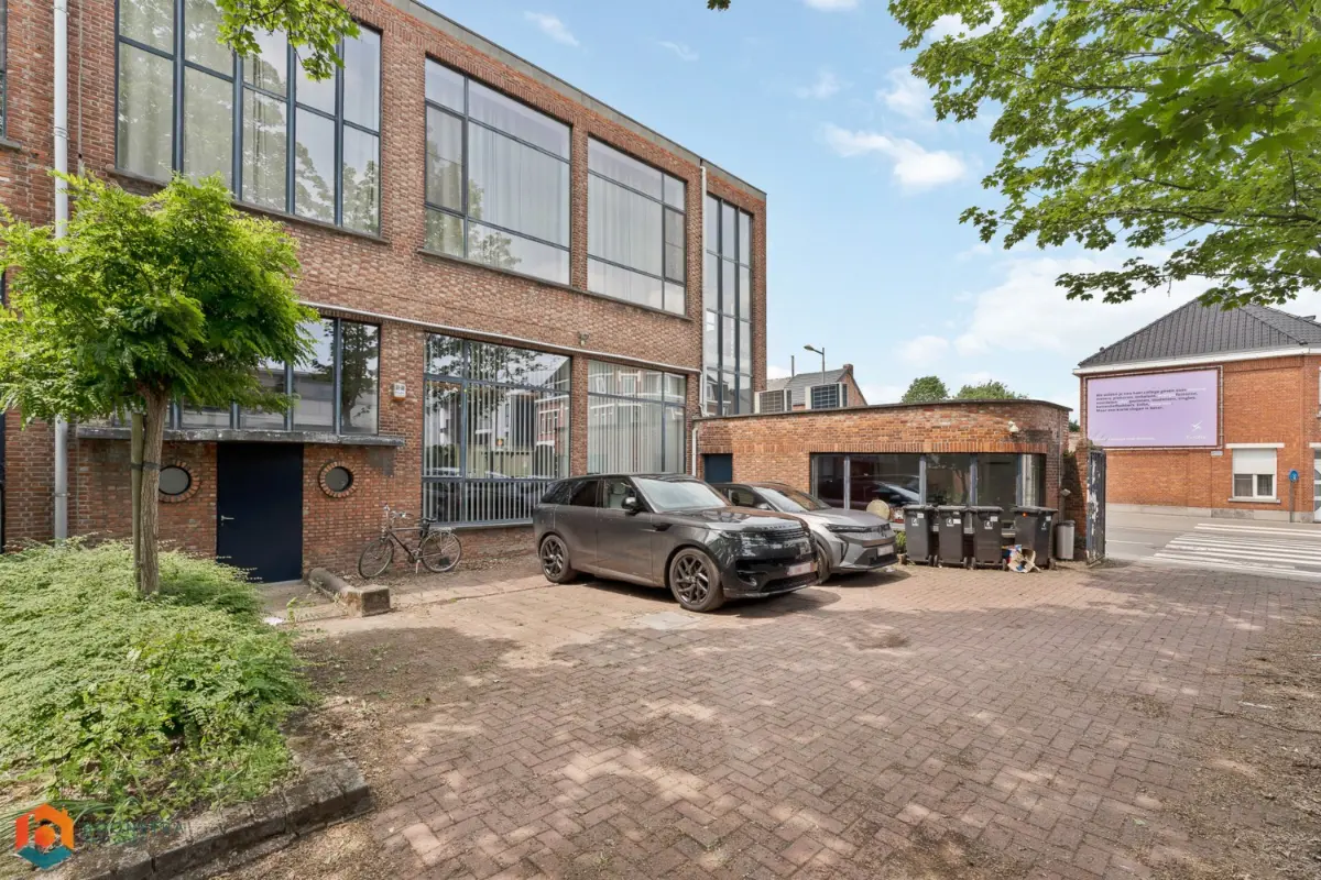 Handelszaak te  koop in Willebroek 2830 230000.00€  slaapkamers 158.00m² - Zoekertje 653874
