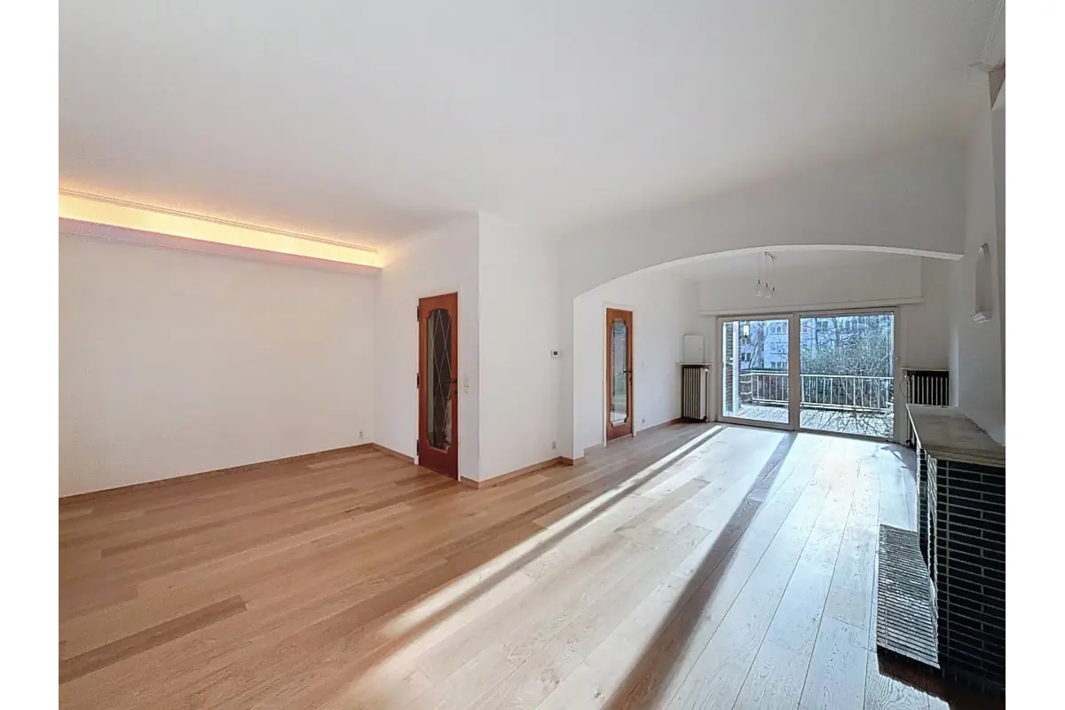 Maison à louer à Woluwe-Saint-Pierre 1150 2850.00€ 4 chambres 220.00m² - annonce 654242