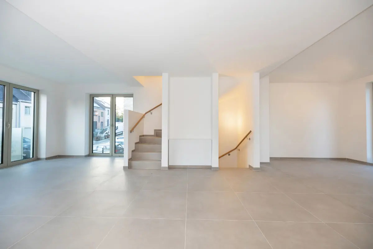 Huis te  koop in Neder-Over-Heembeek 1120 770000.00€ 4 slaapkamers 270.00m² - Zoekertje 734442
