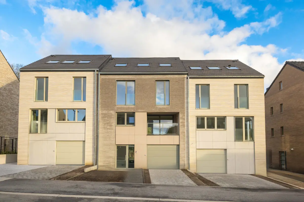 Huis te  koop in Neder-Over-Heembeek 1120 785000.00€ 3 slaapkamers 308.00m² - Zoekertje 734441