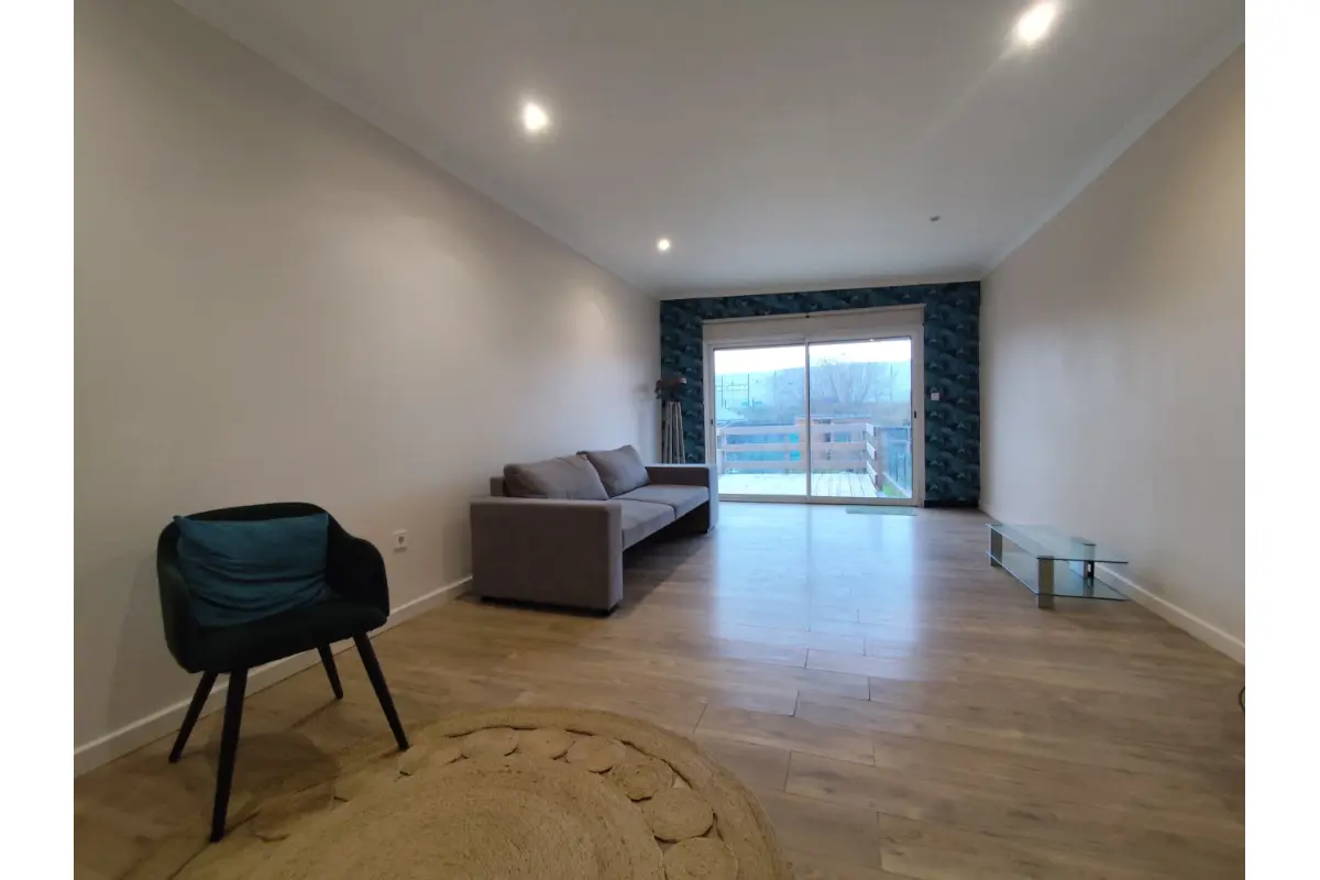 Huis te  huur in Moeskroen 7700 950.00€  slaapkamers 151.00m² - Zoekertje 653857