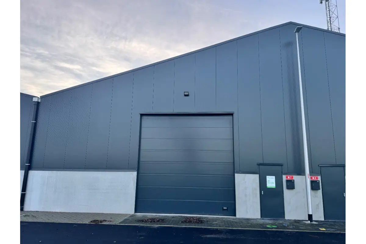 Handelszaak te  huur in Kortemark 8610 1095.00€  slaapkamers m² - Zoekertje 654077