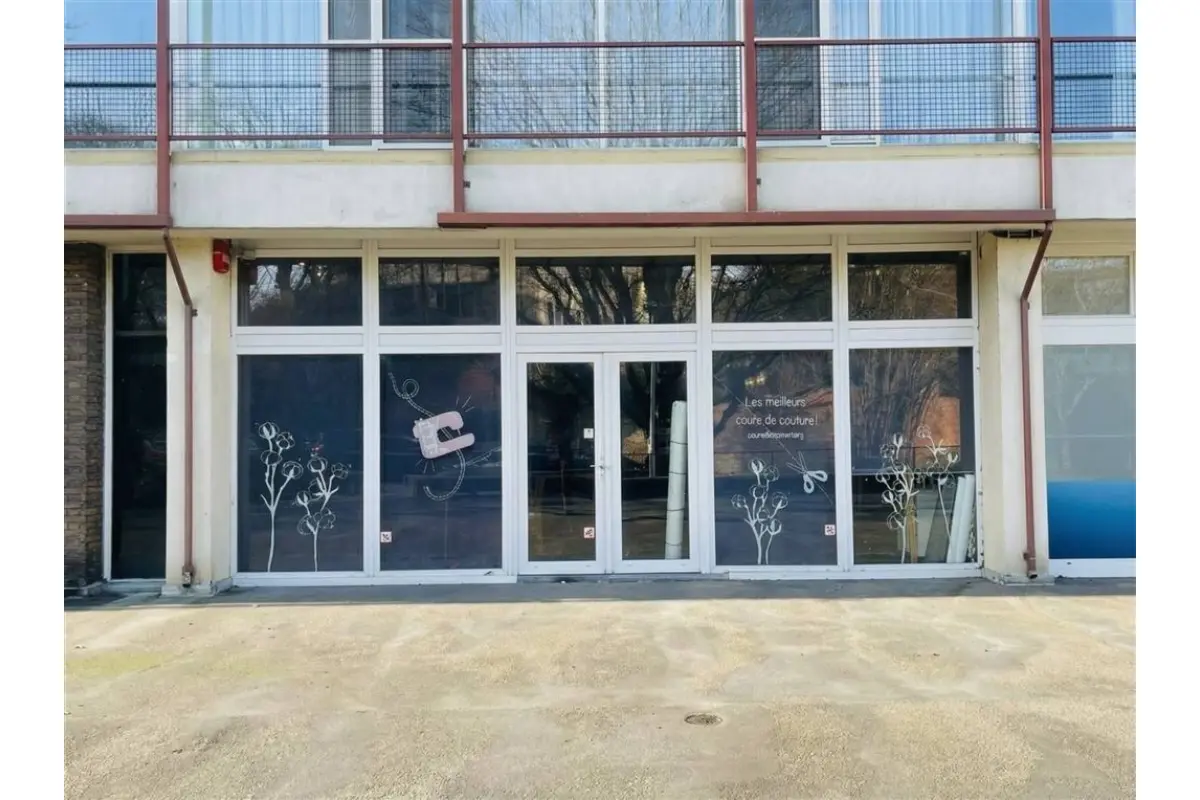 Handelszaak te  koop in Luik 4000 75000.00€  slaapkamers 50.00m² - Zoekertje 654347