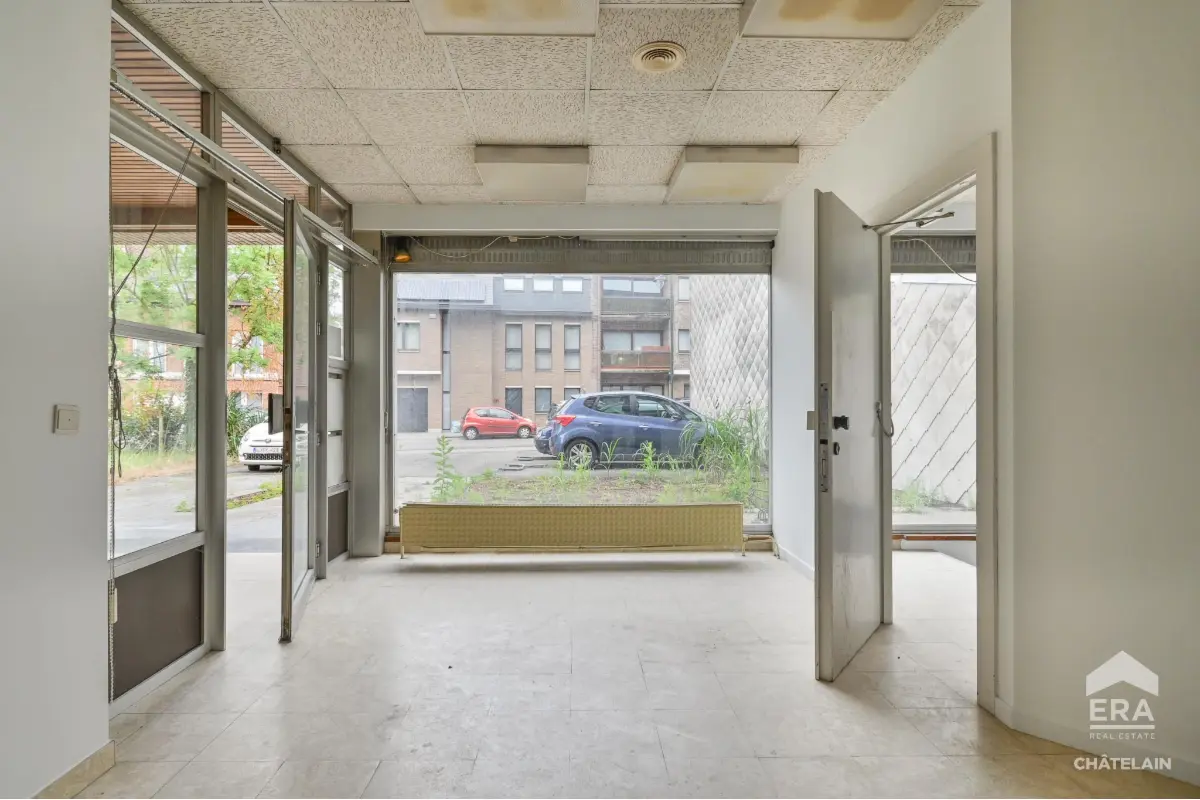 Handelszaak te  koop in Haren 1130 225000.00€ 2 slaapkamers 156.00m² - Zoekertje 654768