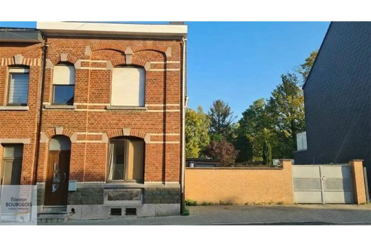 Huis te  huur in Ans 4430 1100.00€ 4 slaapkamers 172.00m² - Zoekertje 654821