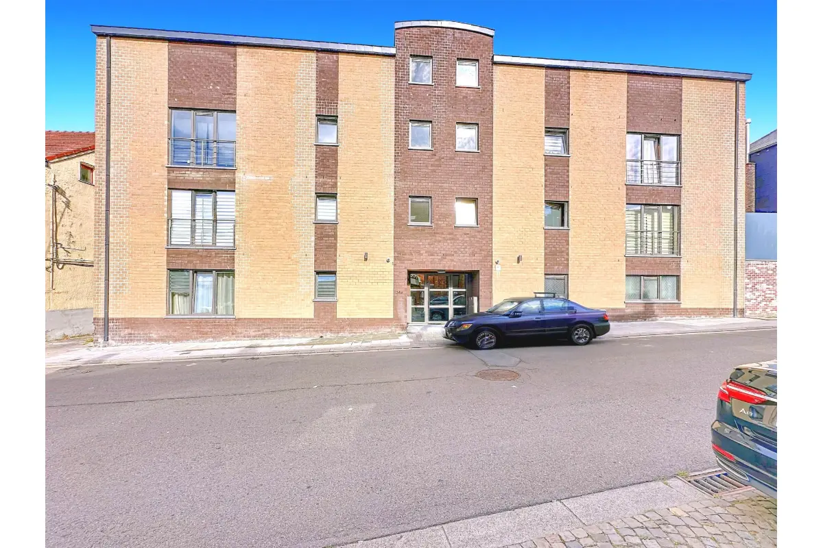 Penthouse à louer à Jumet 6040 750.00€ 2 chambres m² - annonce 654933