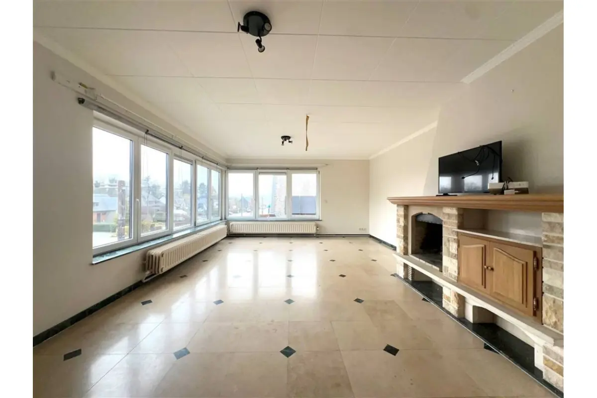 Triplex à louer à Ciney 5590 850.00€ 2 chambres 106.00m² - annonce 655358