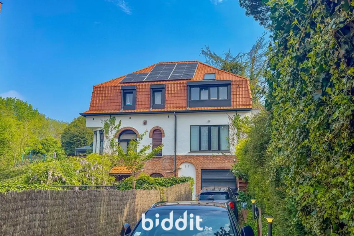 Huis te  koop in Ukkel 1180 500000.00€ 7 slaapkamers m² - Zoekertje 655278