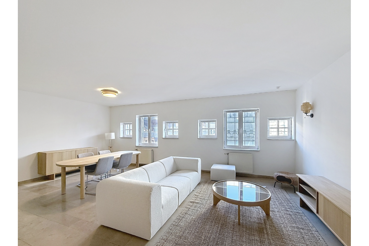 Appartement te  in Brussel 1000 1395.00€ 1 slaapkamers 75.00m² - Zoekertje 655281