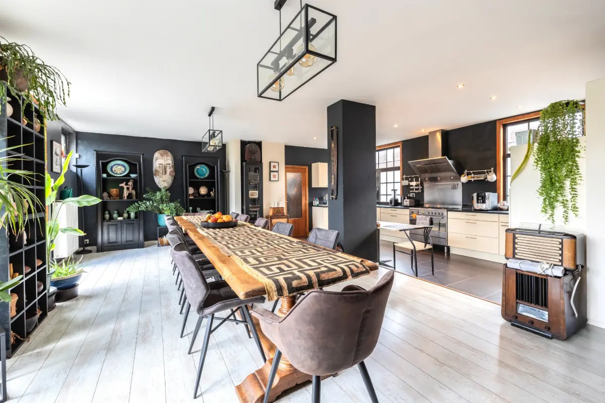 Huis te  koop in Lessen 7860 595000.00€ 5 slaapkamers 440.00m² - Zoekertje 655048