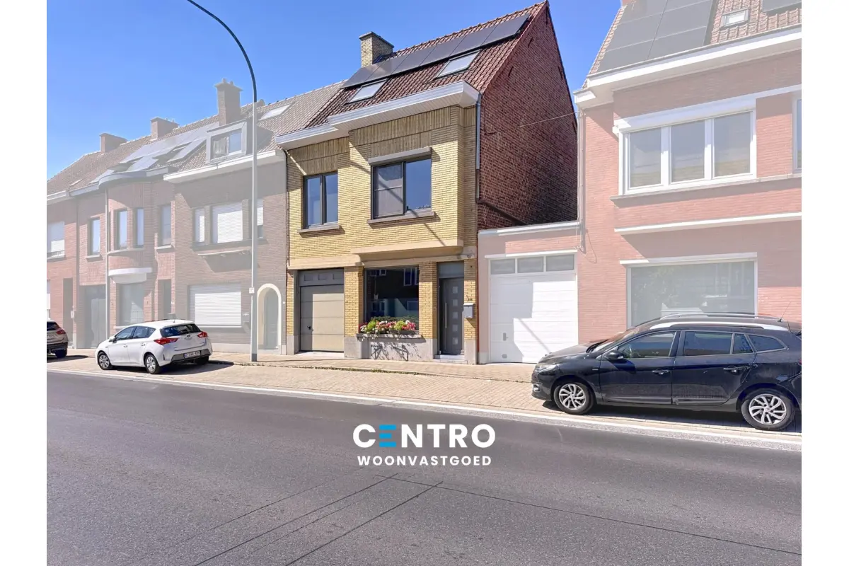 Huis te  koop in Roeselare 8800 388000.00€ 4 slaapkamers 214.00m² - Zoekertje 655072