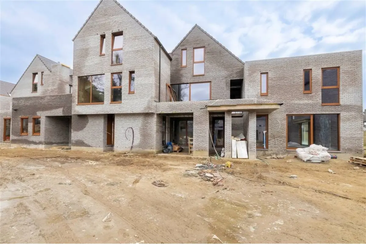 Duplex à vendre à Olen 2250 319278.00€ 3 chambres 130.90m² - annonce 655085