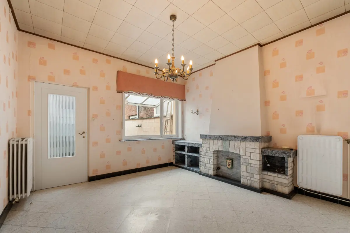 Huis te  koop in Lessen 7860 149000.00€ 3 slaapkamers 147.00m² - Zoekertje 655049