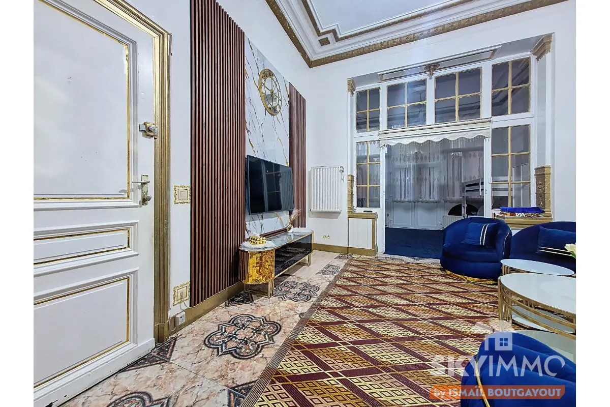 Appartementsgebouw te  koop in Schaarbeek 1030 719000.00€ 5 slaapkamers 300.00m² - Zoekertje 655259