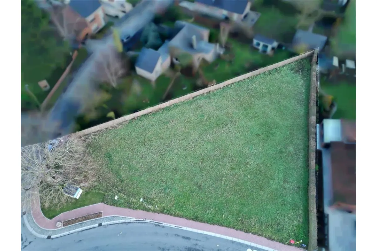 Terrain à vendre à La Glanerie 7611 95000.00€  chambres m² - annonce 655692