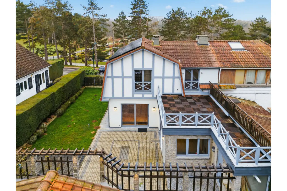 Huis te  in Ukkel 1180 2950.00€ 4 slaapkamers 200.00m² - Zoekertje 655647