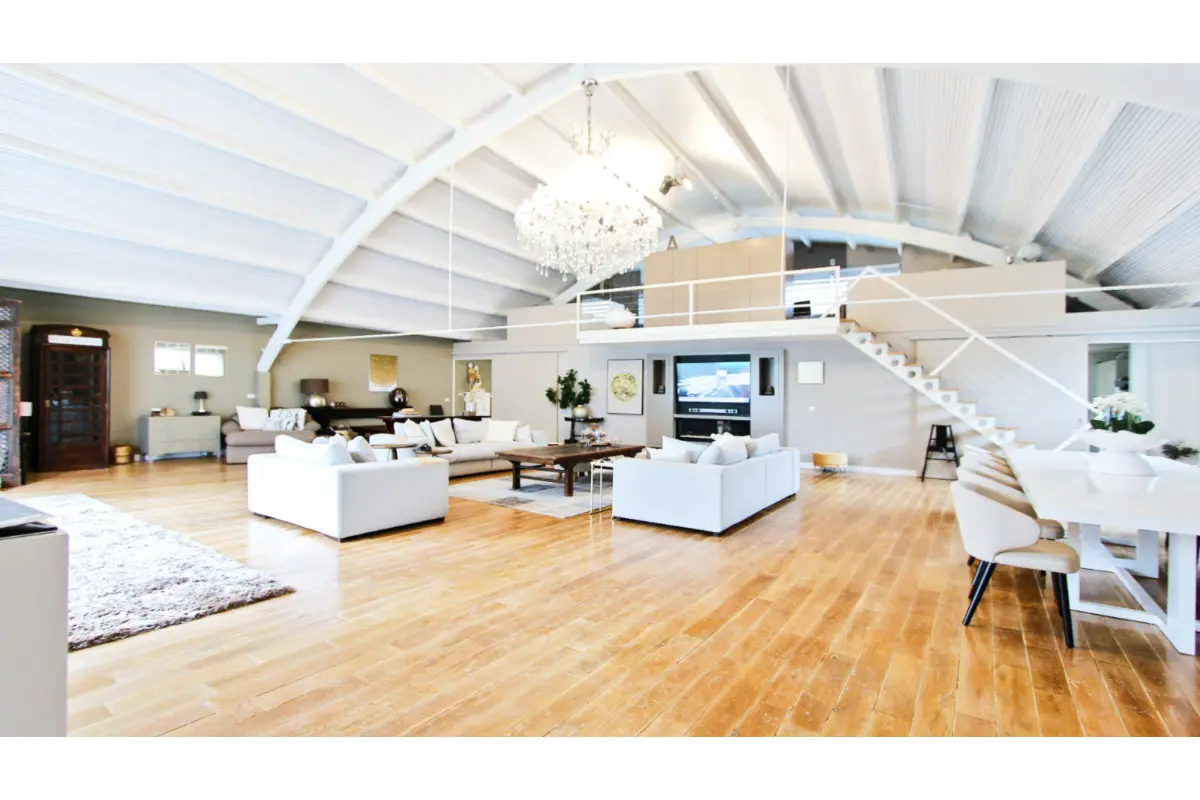 Appartement te  koop in Anderlecht 1070 799000.00€ 2 slaapkamers 315.00m² - Zoekertje 655635