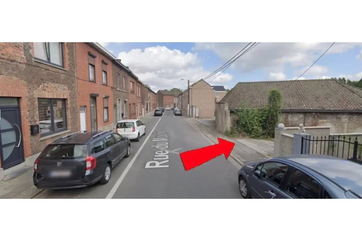 Parking / garage à louer à Châtelineau 6200 75.00€  chambres m² - annonce 655690