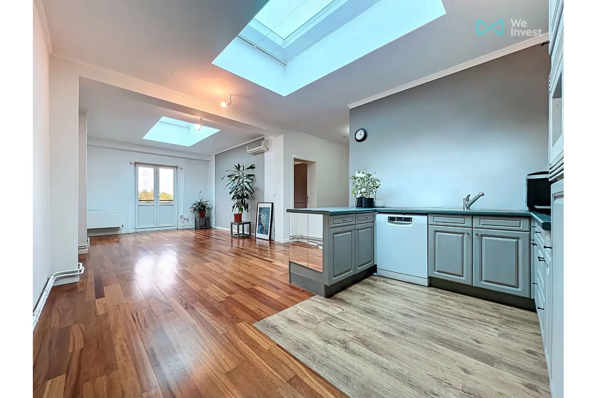 Appartement te  koop in Schaarbeek 1030 270000.00€ 2 slaapkamers 85.00m² - Zoekertje 655820