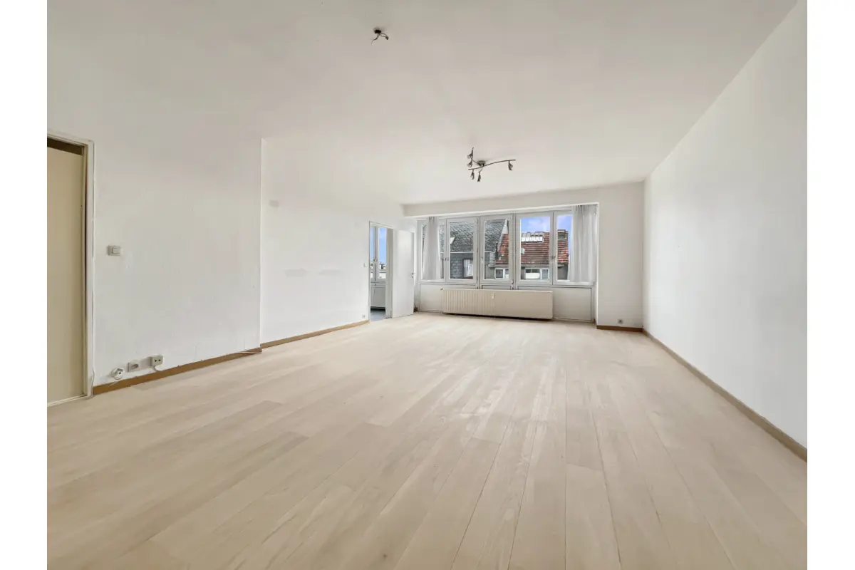 Appartement te  koop in Schaarbeek 1030 290000.00€ 3 slaapkamers 115.00m² - Zoekertje 656020