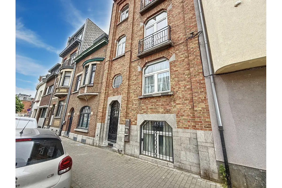 Appartement à vendre à Uccle 1180 275000.00€ 2 chambres 96.00m² - annonce 656165