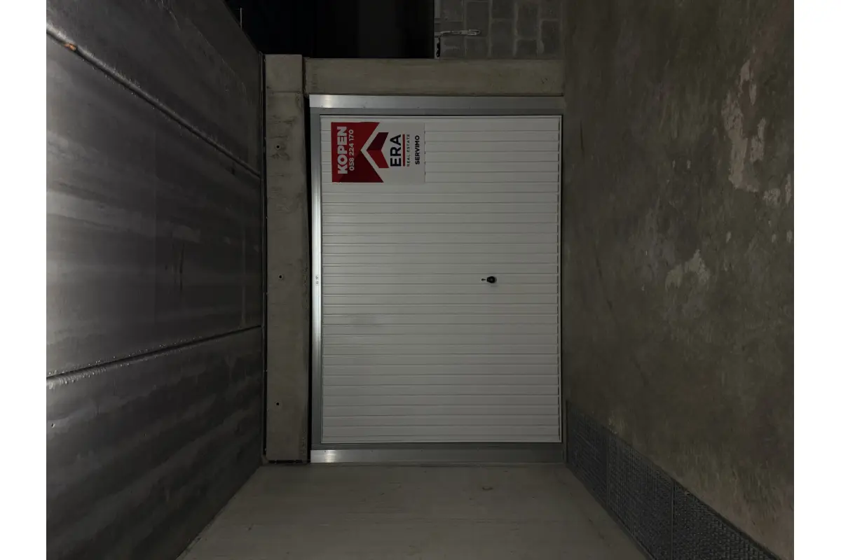 Parking & garage te  koop in De Panne 8660 55000.00€  slaapkamers m² - Zoekertje 656328