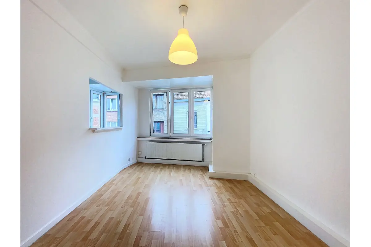Appartement te  koop in Oudergem 1160 225000.00€ 1 slaapkamers 45.00m² - Zoekertje 656601