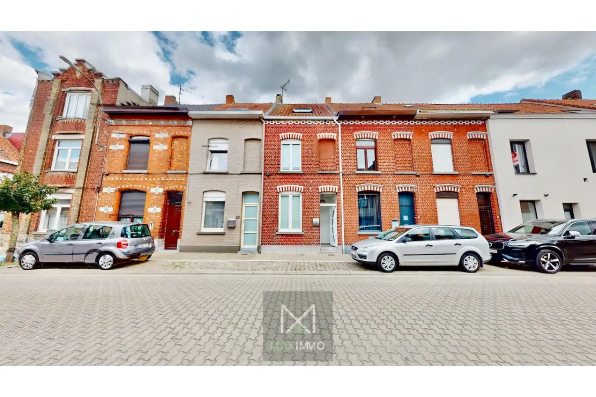 Appartementsgebouw te  koop in Menen 8930 165000.00€ 3 slaapkamers 105.00m² - Zoekertje 656224