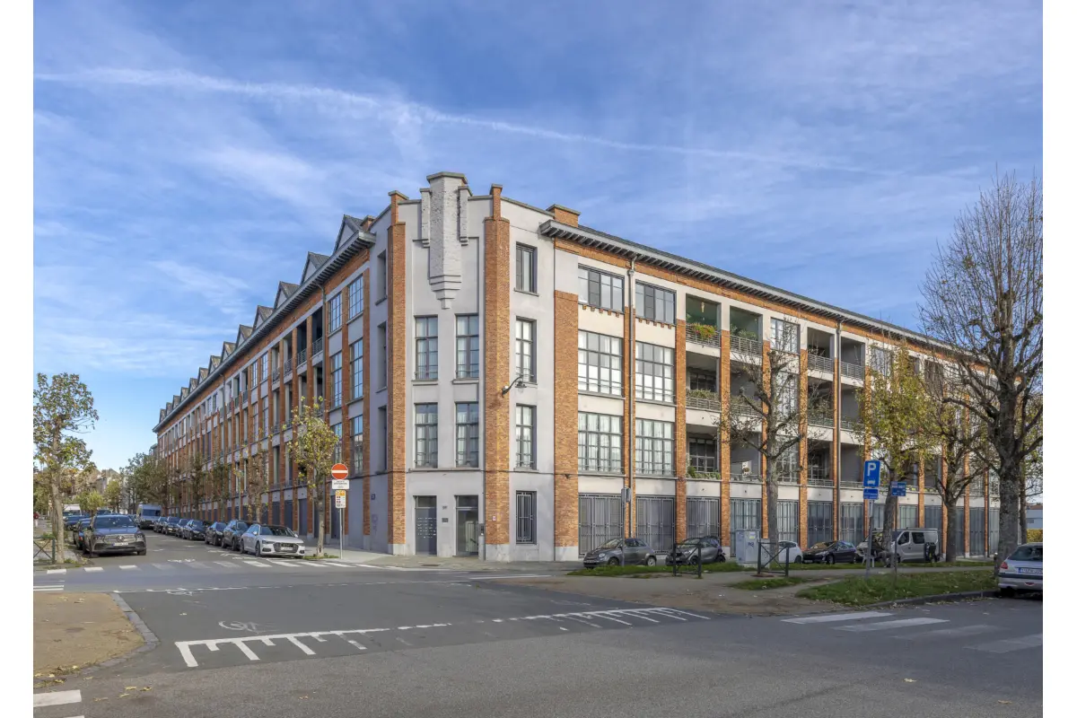 Loft à vendre à Anderlecht 1070 488750.00€ 3 chambres 189.00m² - annonce 656393