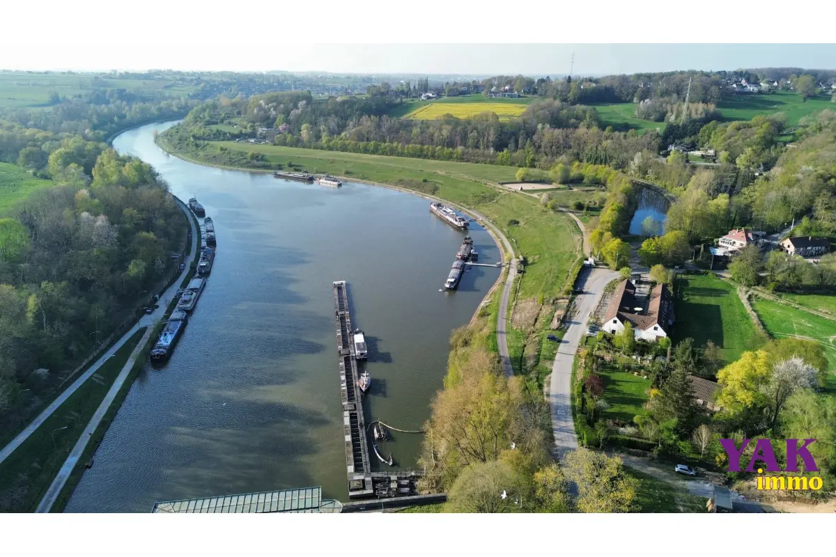 Appartementsgebouw te  koop in Itter 1460 990000.00€ 2 slaapkamers 667.00m² - Zoekertje 656898