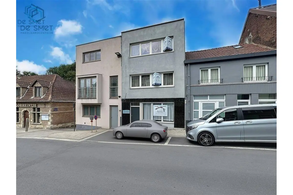 Appartement te  koop in Geraardsbergen 9500 495000.00€ 5 slaapkamers 274.02m² - Zoekertje 656806