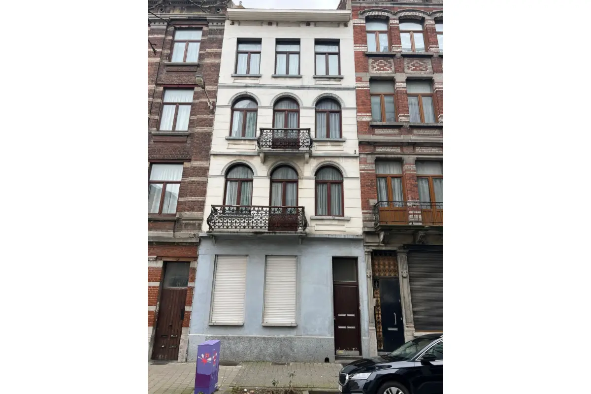 Maison à vendre à Molenbeek-Saint-Jean 1080 525000.00€ 4 chambres 250.00m² - annonce 656768
