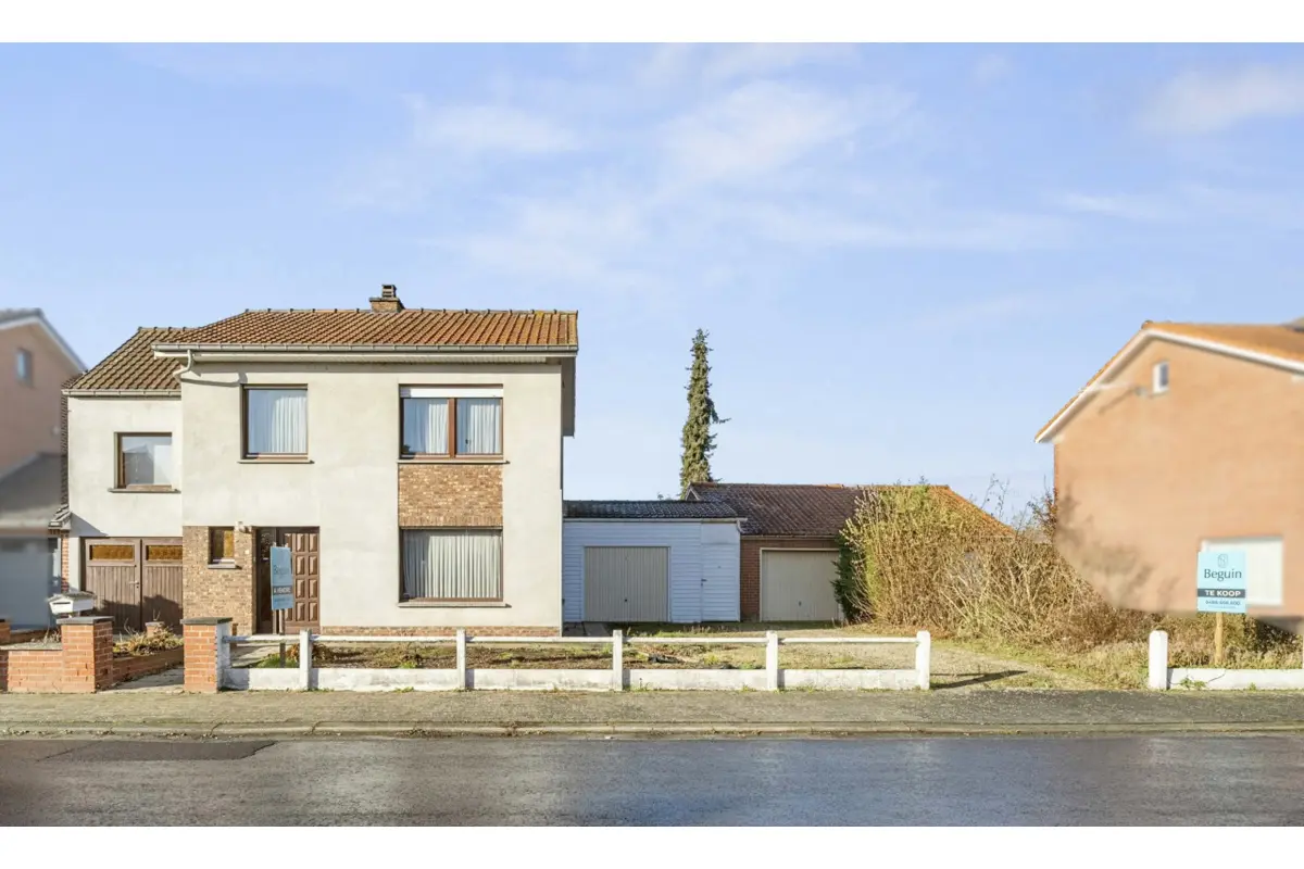 Maison à vendre à Espierres-Helchin 8587 299000.00€ 4 chambres 180.00m² - annonce 657067