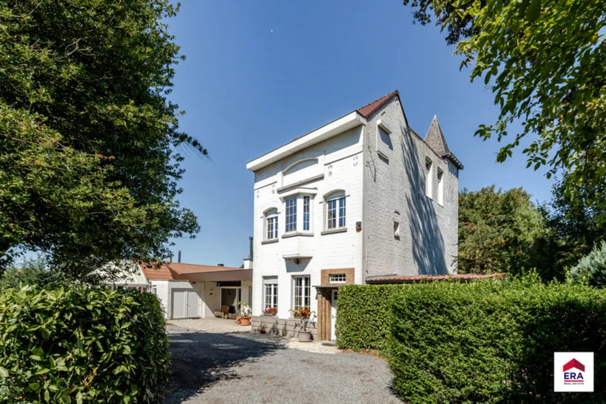 Maison à vendre à Huizingen 1654 699000.00€ 3 chambres 305.00m² - annonce 657082