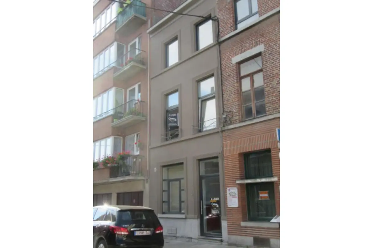 Duplex te  huur in Bergen 7000 700.00€ 1 slaapkamers 70.00m² - Zoekertje 657837