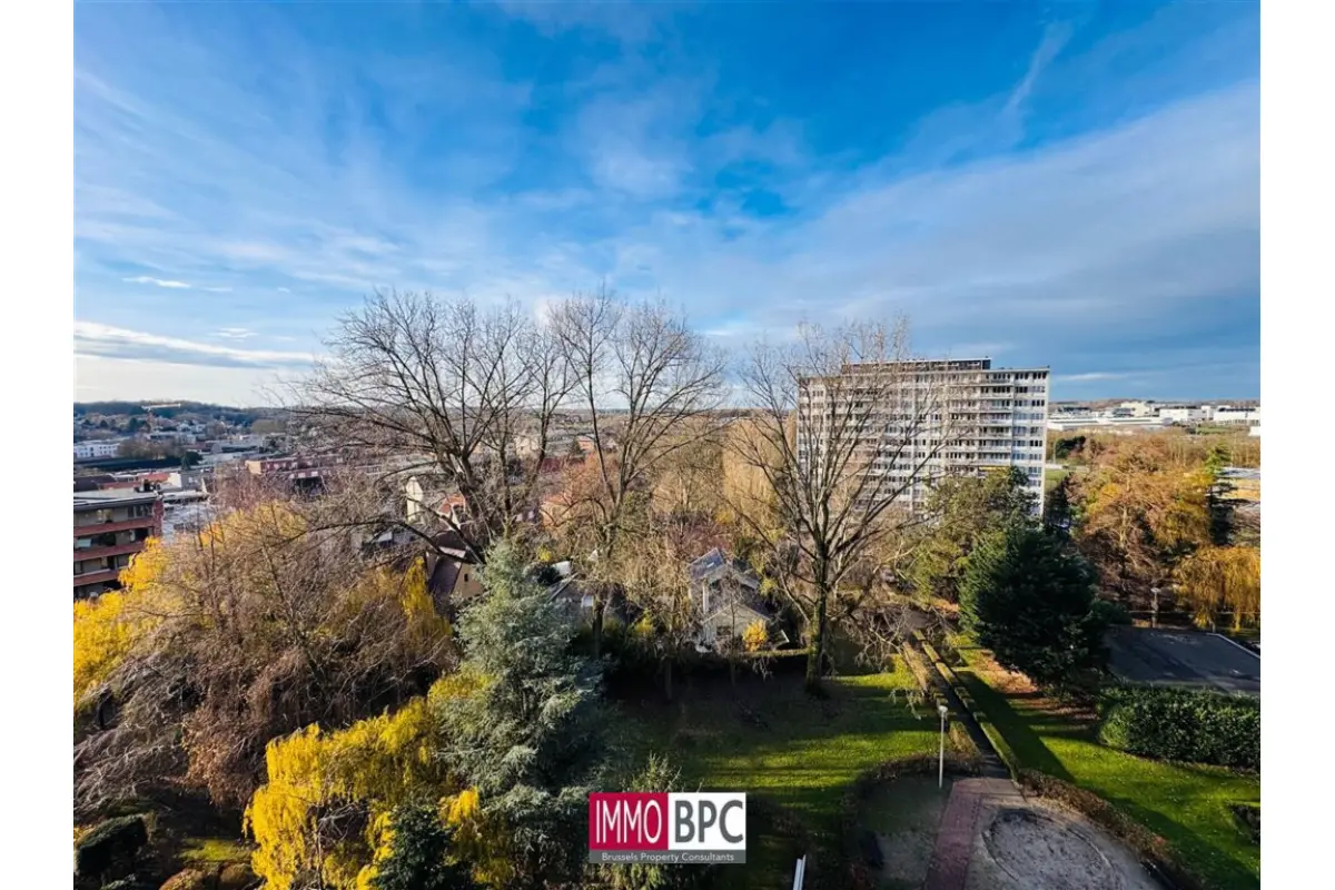 Appartement à vendre à Berchem-Sainte-Agathe 1082 175000.00€ 2 chambres m² - annonce 657110