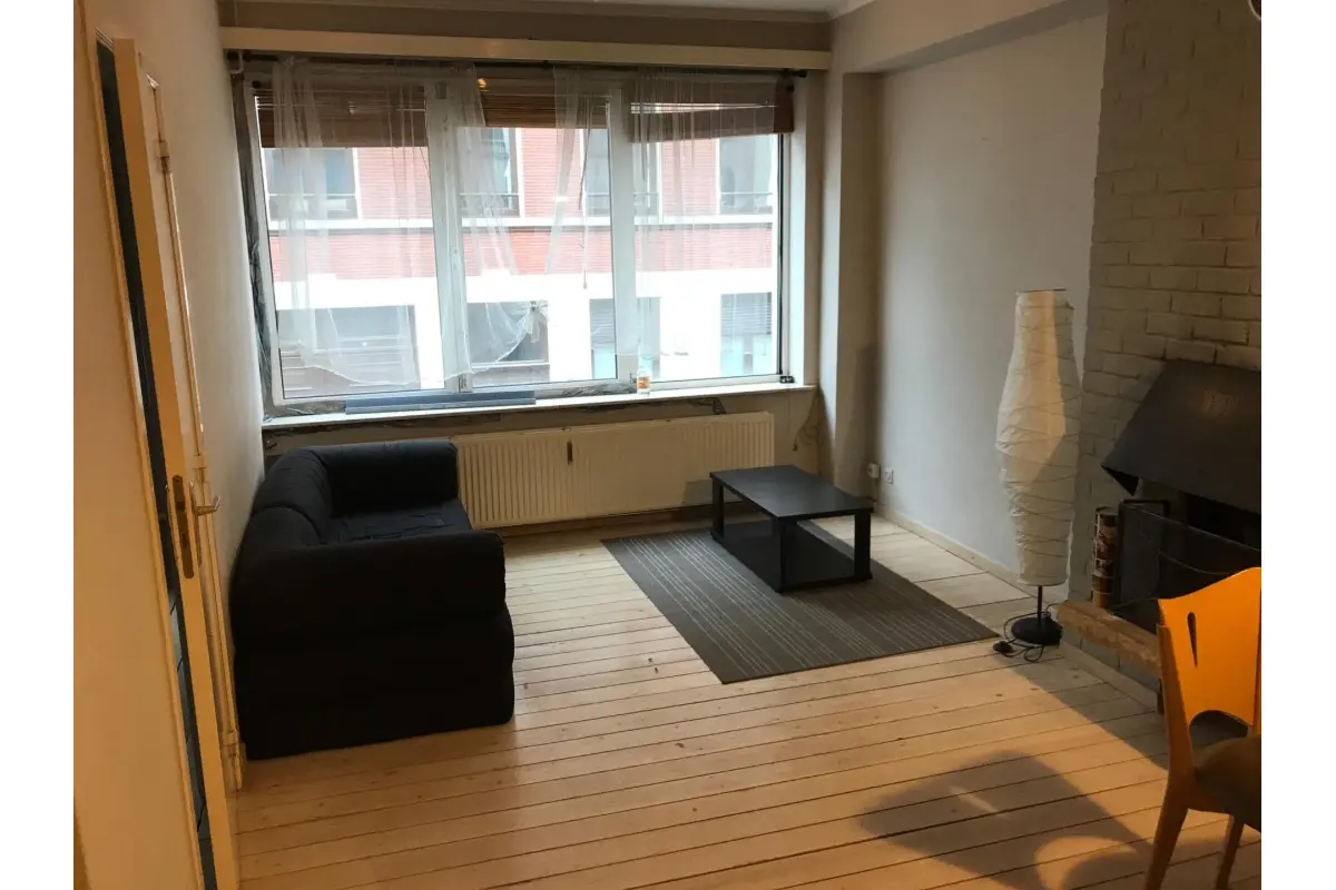 Appartement te  huur in Elsene 1050 650.00€ 1 slaapkamers 45.00m² - Zoekertje 658443