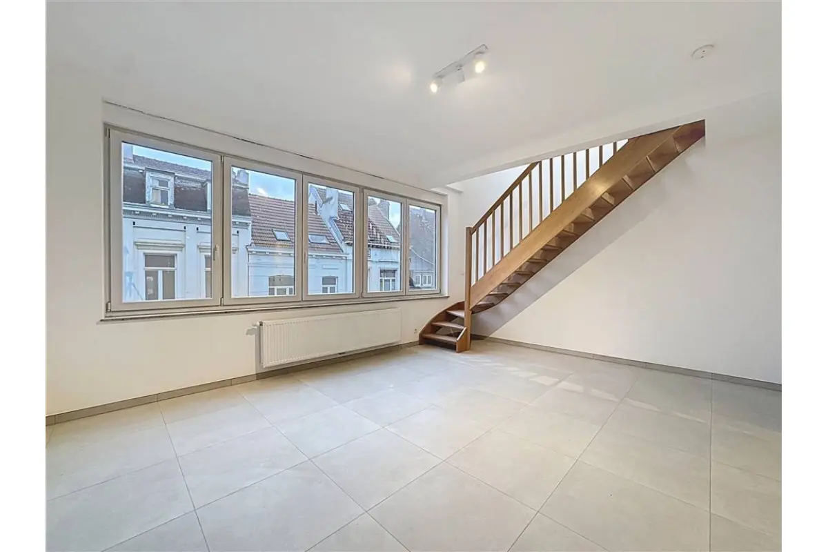 Duplex à louer à Uccle 1180 1450.00€ 1 chambres 100.00m² - annonce 657486