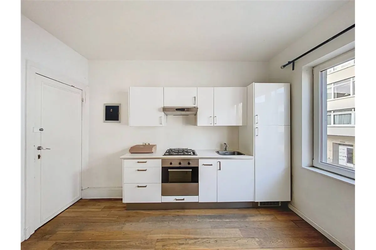 Studio te  koop in Ukkel 1180 205000.00€  slaapkamers 40.00m² - Zoekertje 658293