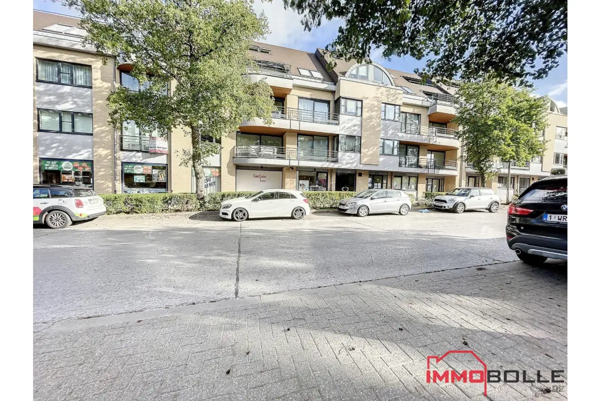 Appartement te  huur in Sint-Pieters-Woluwe 1150 2150.00€ 3 slaapkamers 114.00m² - Zoekertje 657504