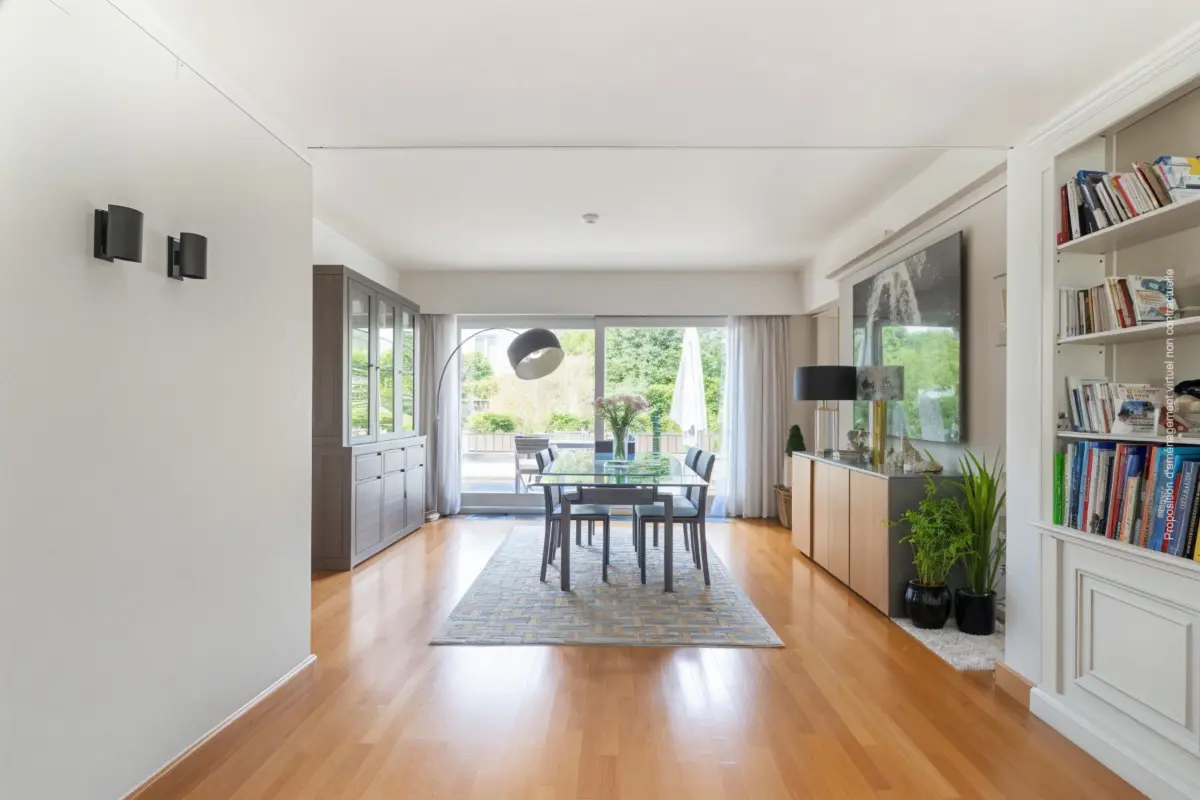 Huis te  koop in Ukkel 1180 990000.00€ 3 slaapkamers 240.00m² - Zoekertje 657523