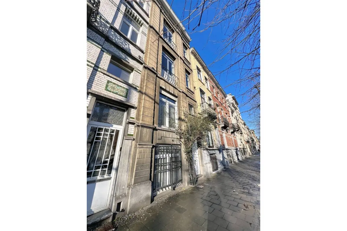 Maison à vendre à Laeken 1020 444000.00€ 6 chambres 180.00m² - annonce 659019