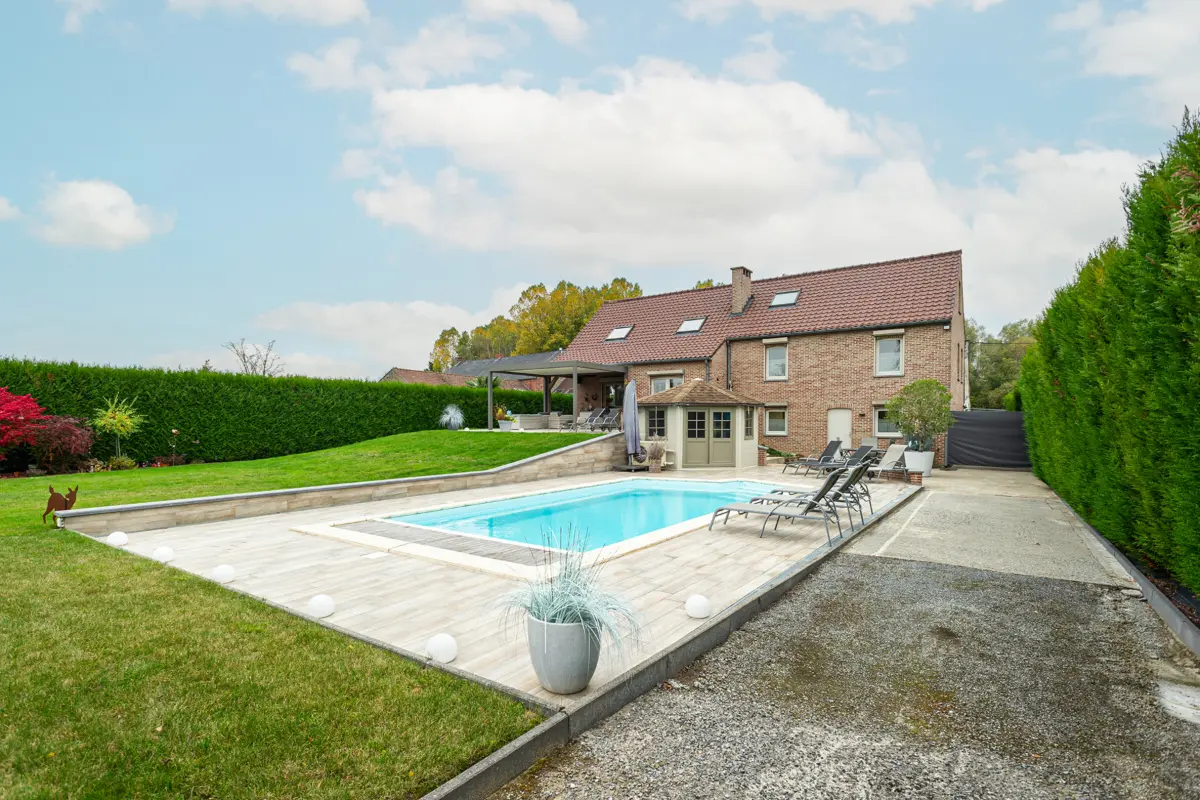 Villa à vendre à Bernissart 7320 519000.00€ 5 chambres 200.00m² - annonce 659128