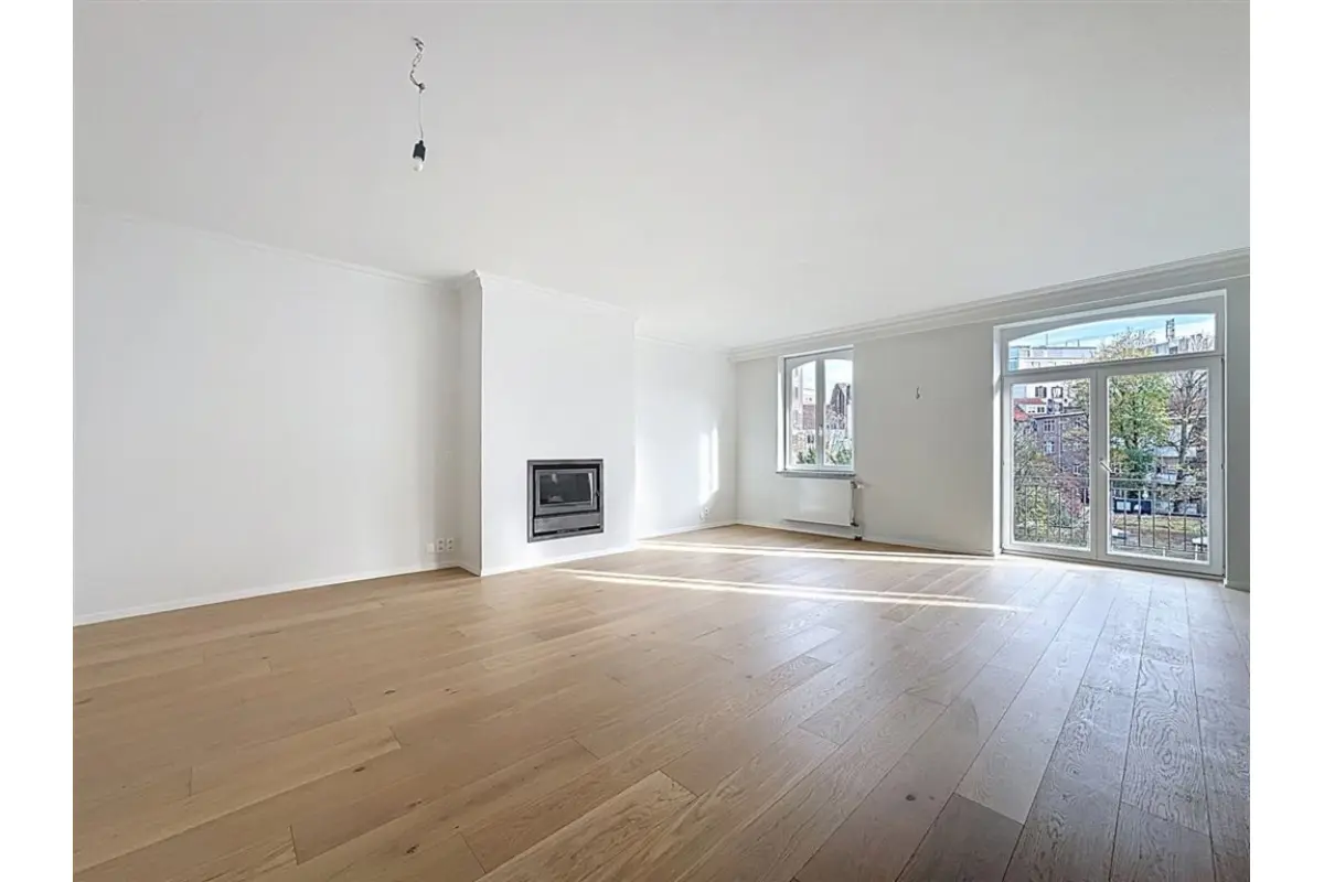 Appartement à louer à Ixelles 1050 2700.00€ 3 chambres 158.00m² - annonce 659026